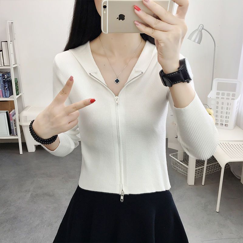 连帽针织拉链开衫秋冬韩版洋气修身高腰短款毛衣打底衫外套女上衣