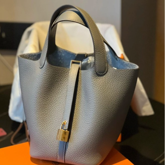 全新未使用 Hermes/爱马仕 小花6枫18 菜篮子 积雨云灰 B刻 金扣