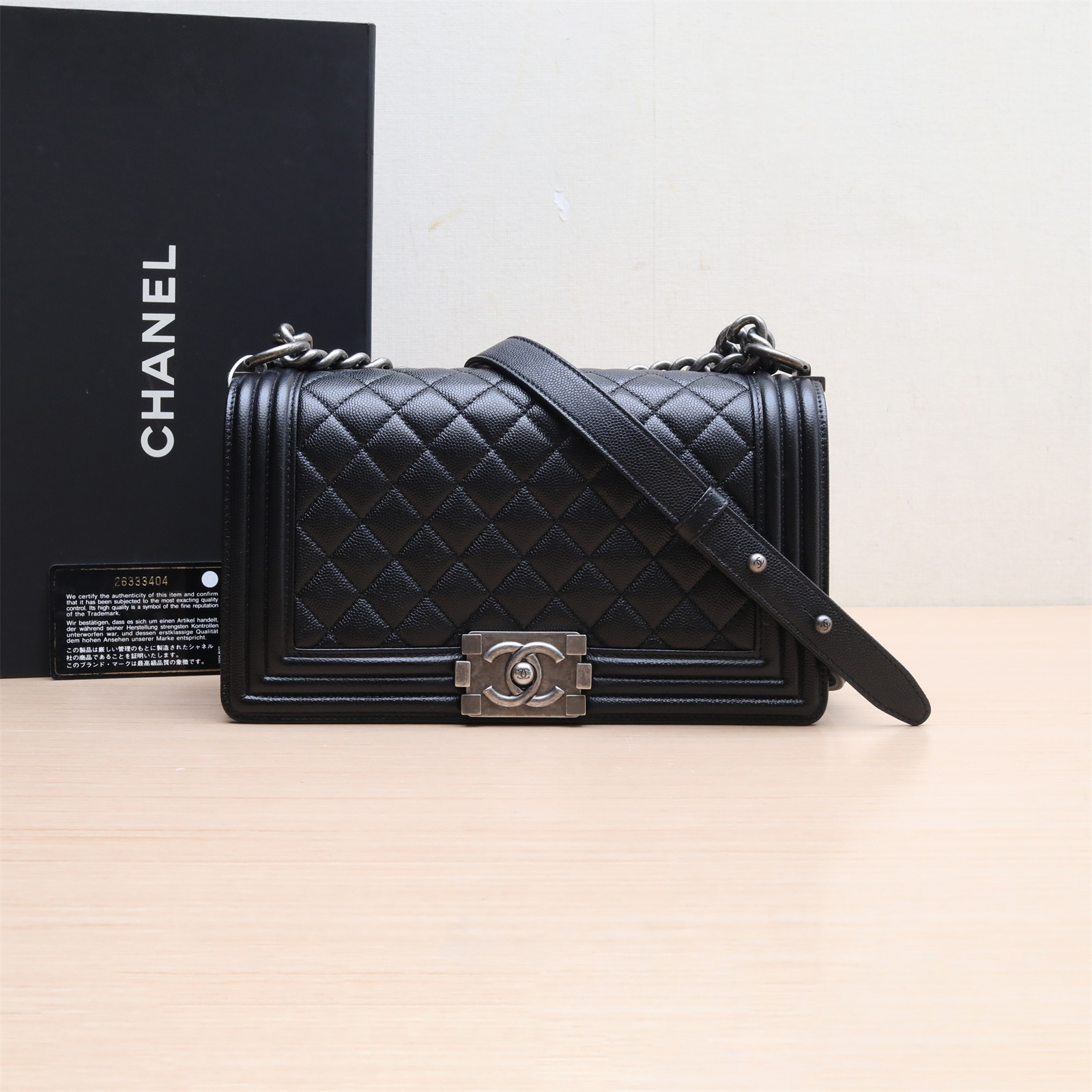 99新 Chanel/香奈儿 小花6枫Leboy 中号 黑色 26开 银扣 菱格纹