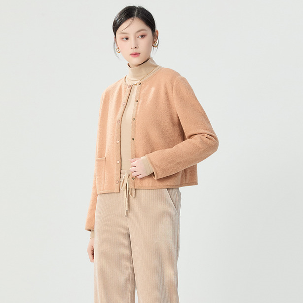 GIRDEAR/哥弟精致圆领双口袋小香风外套1400512