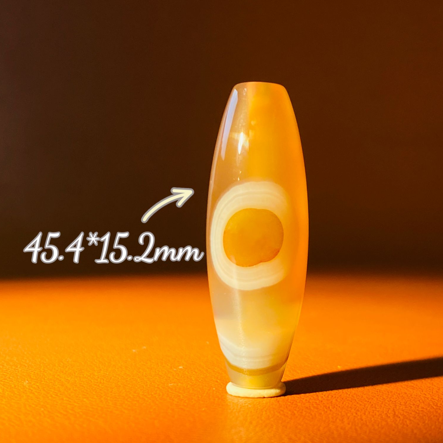 天然冰透太阳眼纹饰缠丝玛瑙