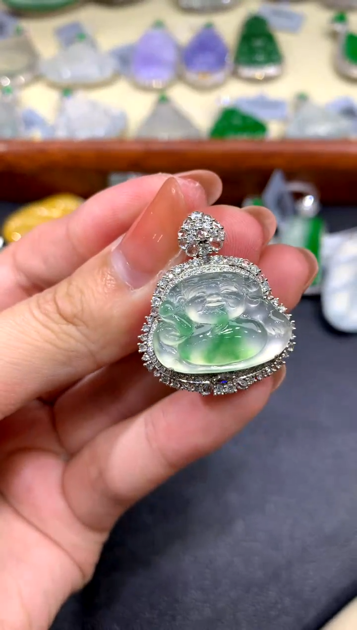 【闪购商品】翡翠吊坠(不含链)18K金镶嵌58-米爷