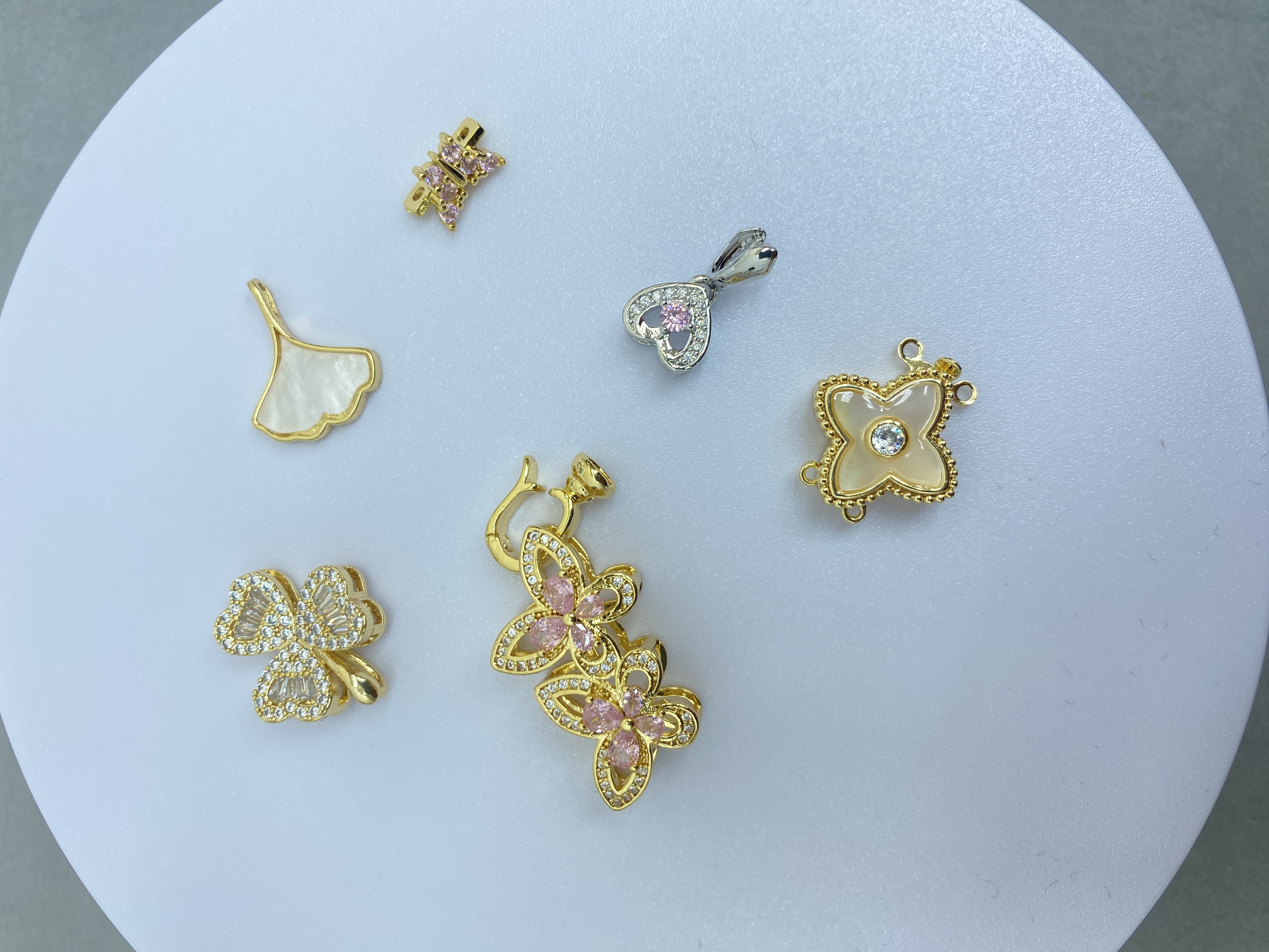  DIY 手工串珠镶石扣头配件