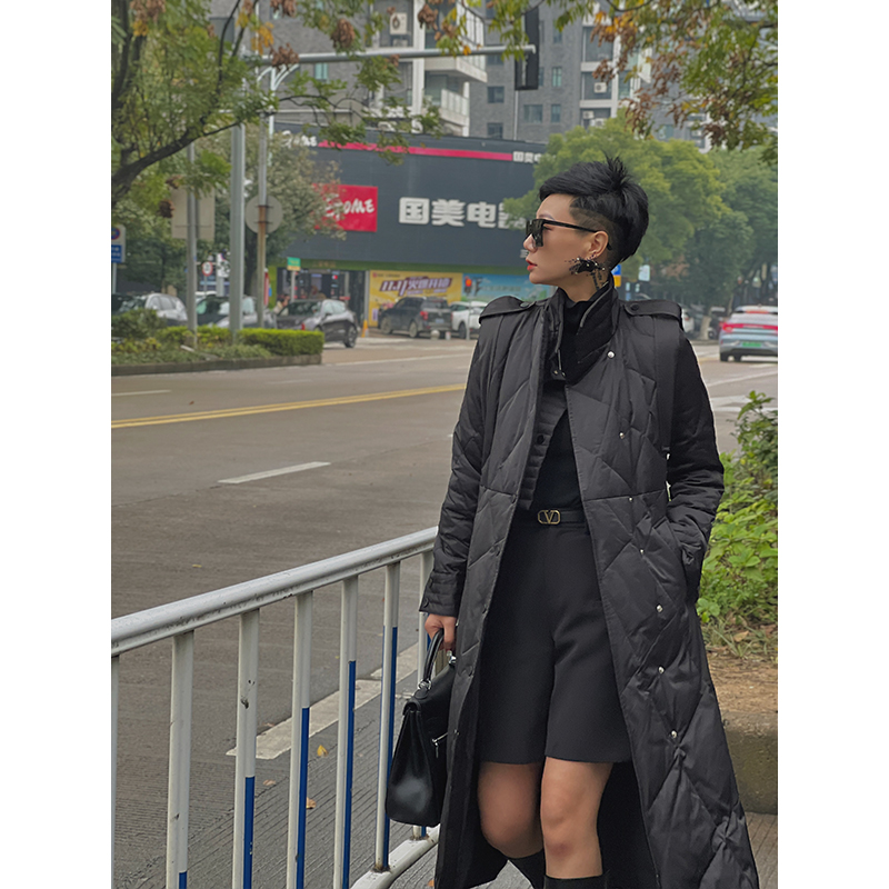 Dan Dan 黑色长款设计感羽绒服女冬 保暖过膝显瘦羽绒风衣外套