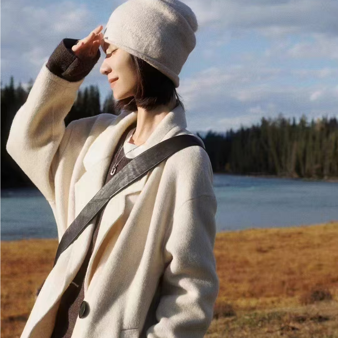 双面毛呢外套时尚连帽女士冬季气质毛呢轻职风中长款百搭