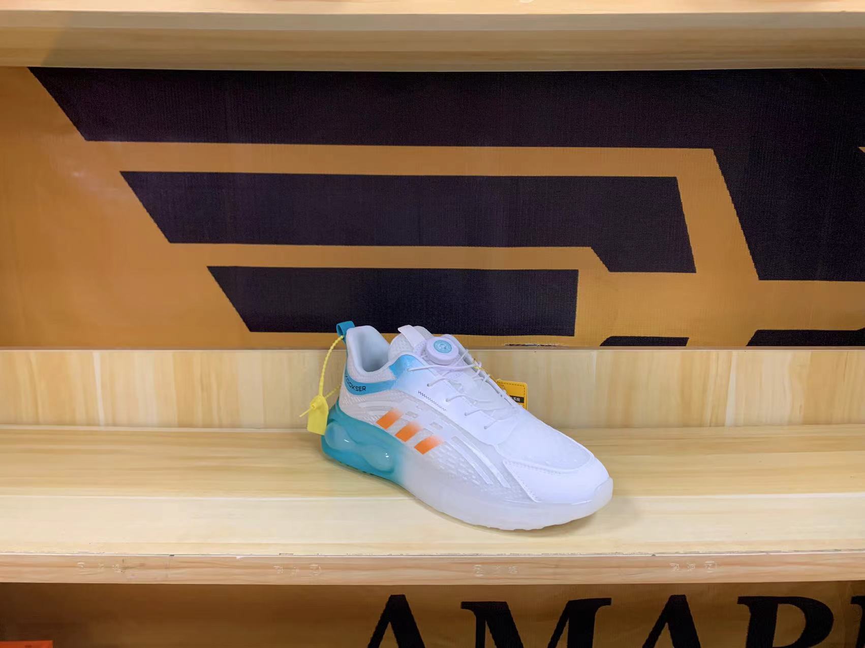 1005时尚百搭断码处理鞋