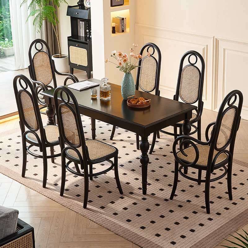 复古实木餐桌黑色藤编餐桌椅组合设计师中古风餐厅酒店高靠背餐椅