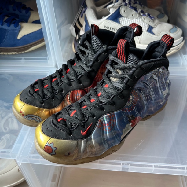90新 NIKE/耐克 烟花喷 喷泡 鞋码42.5/9新/公价2549 AQ7541-006