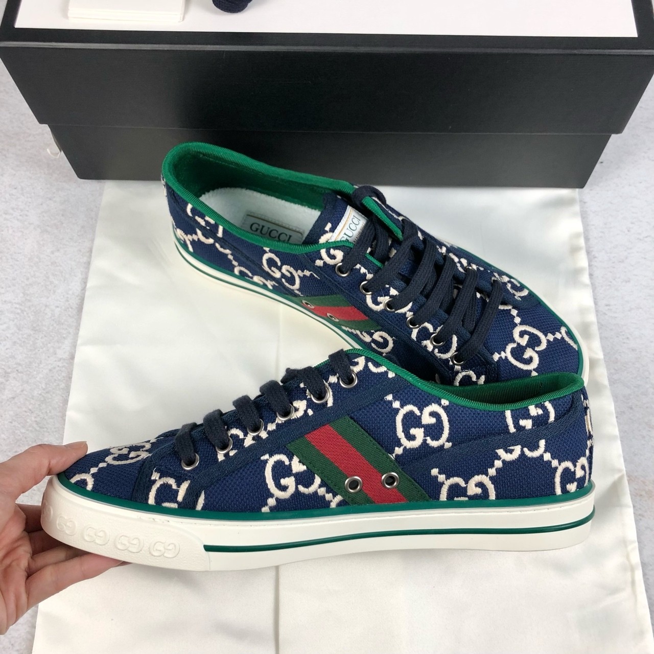 全新未使用 GUCCI/古驰 时尚经典红绿条纹男士休闲鞋 42码 G2205