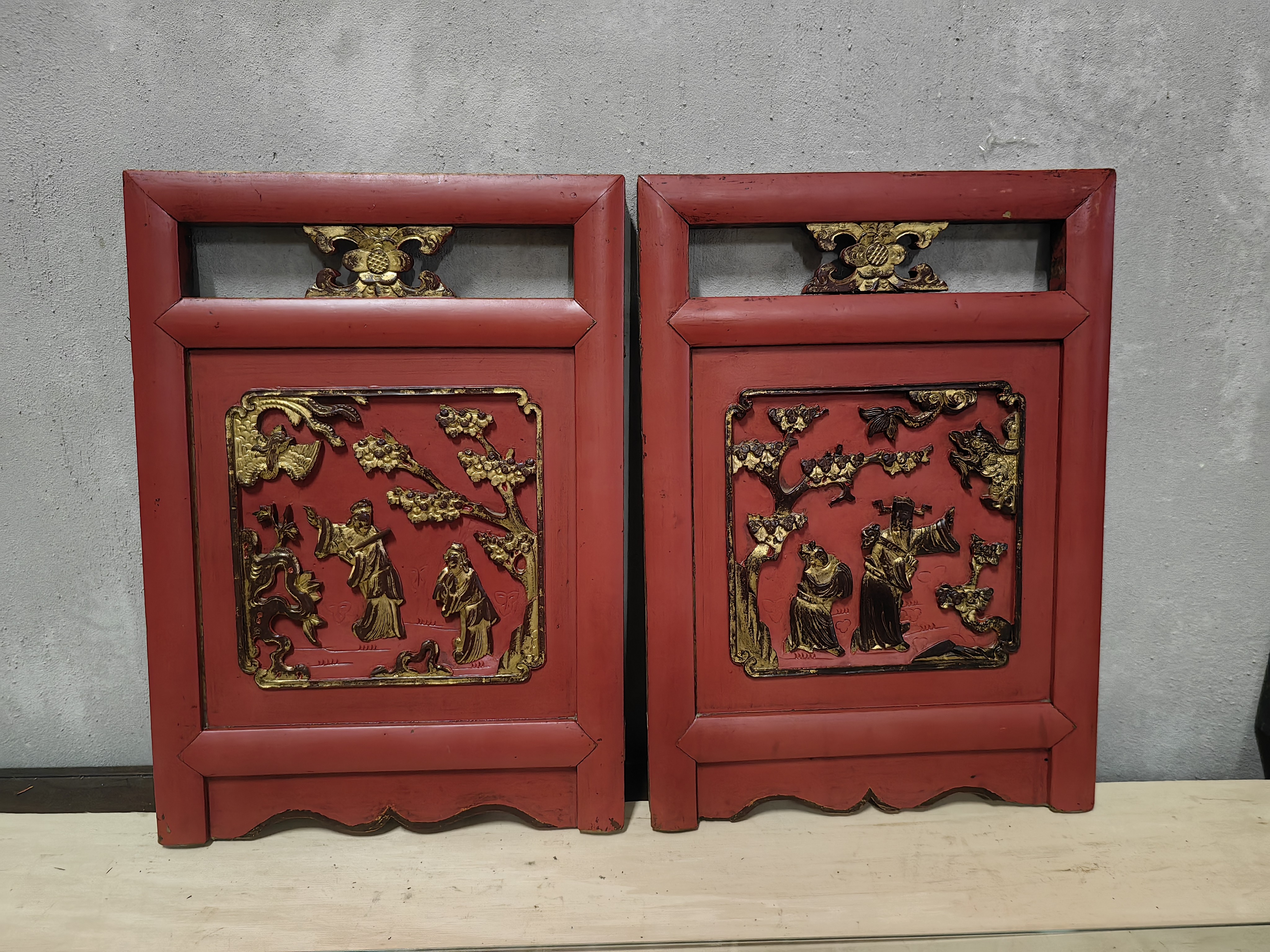 清代朱红漆鎏金板