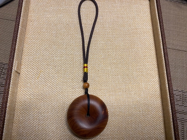 （一物一拍）崖柏陈化料平安扣手把件挂饰挂件