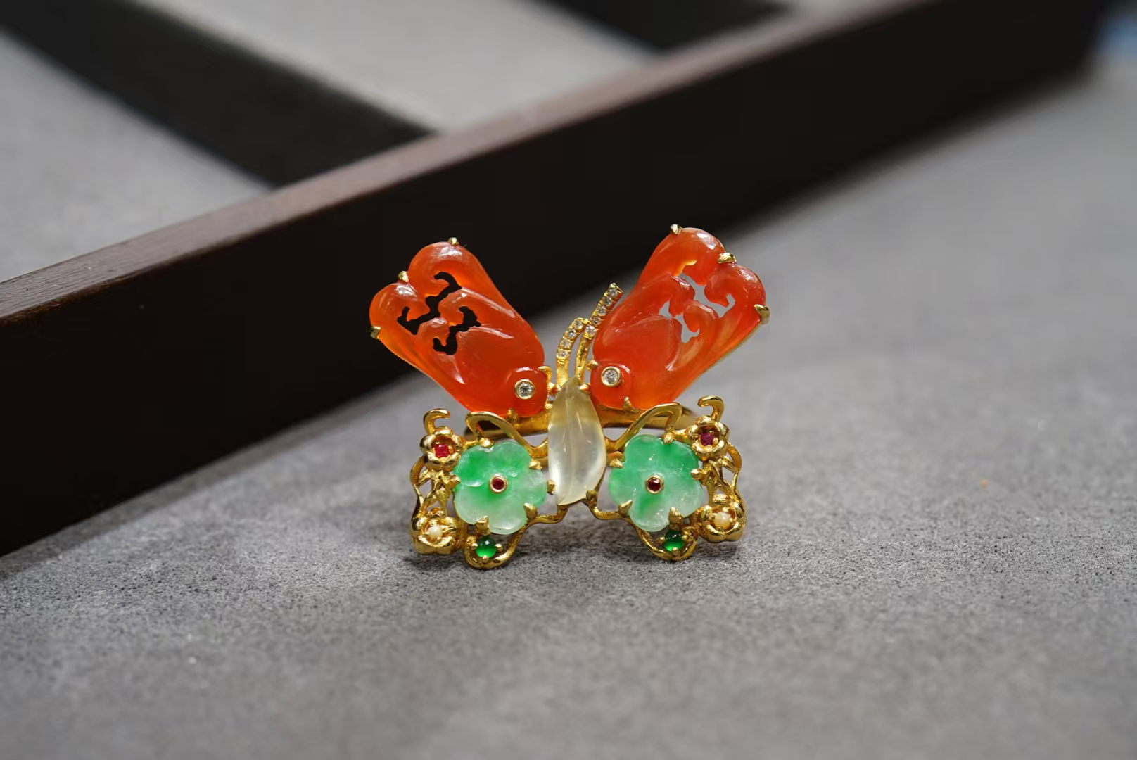 【福蝶】18k金镶嵌老玛瑙蝴蝶戒指古风国潮复古