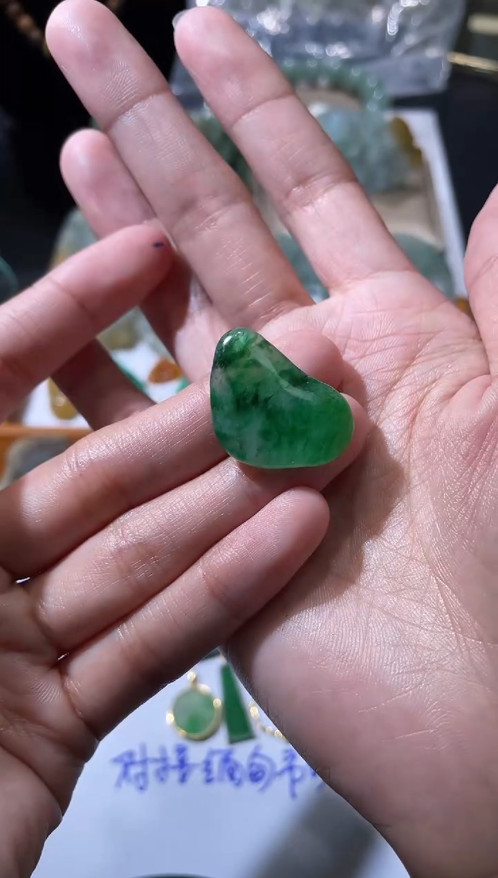 【闪购商品】定制翡翠未镶嵌08
