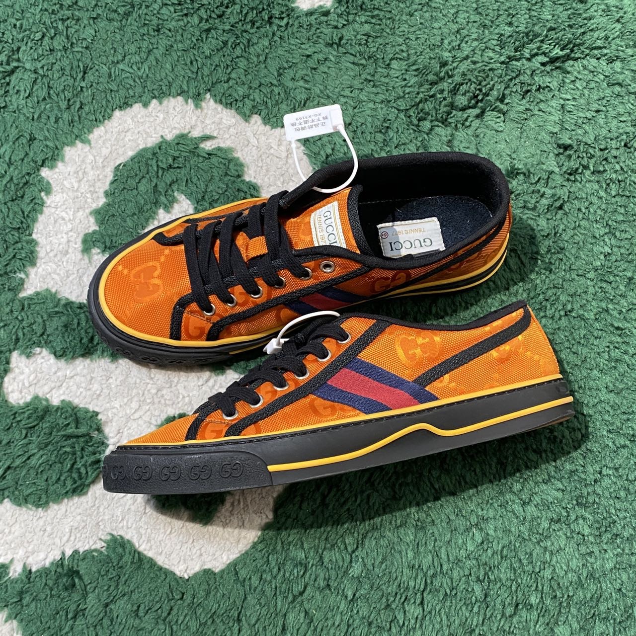 95新 GUCCI/古驰 40码 时尚 简约 1977 橘色 板鞋/XG-X3169