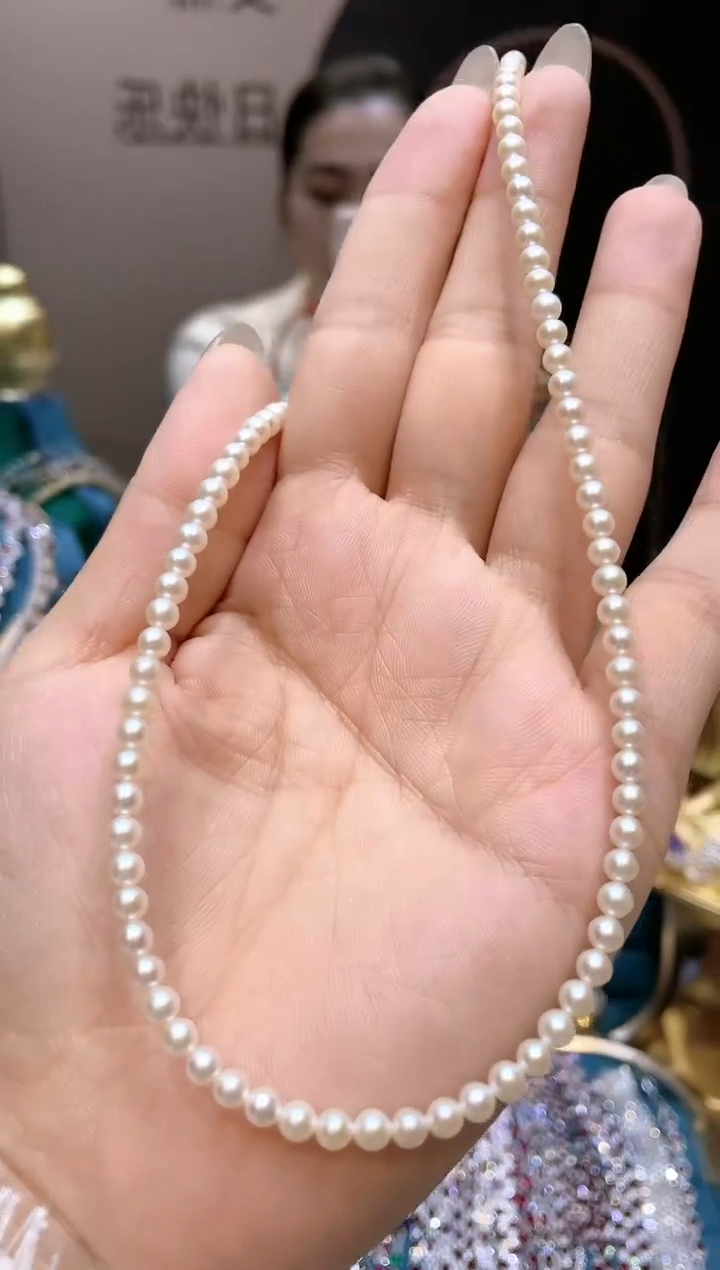 【闪购商品】淡水珍珠颈饰18K金镶嵌1