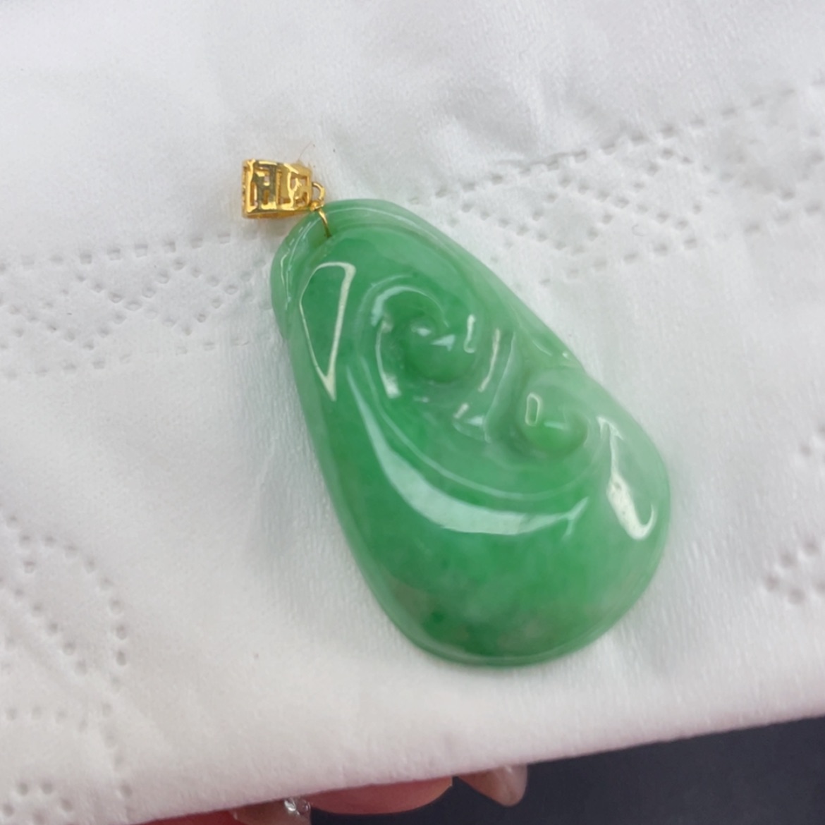 【闪购商品】翡翠颈饰18K金镶嵌