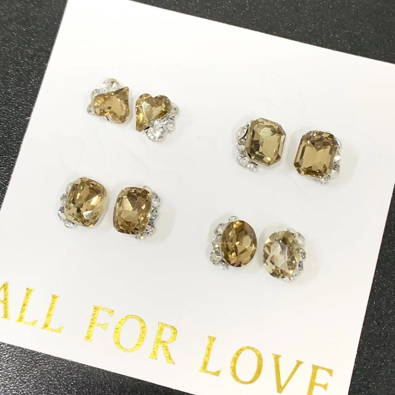 【咖色精品堆钻】2023新款网红美甲饰品咖色美拉德超闪歪心冰糖八角