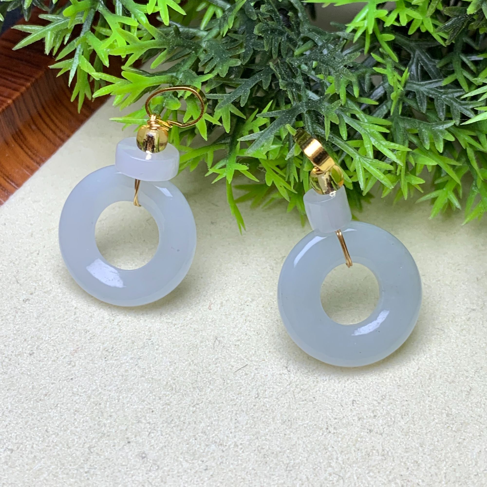 -翠玉宫翡翠-天然翡翠精致甜甜圈吊坠可爱冰透挂坠多样性发其一