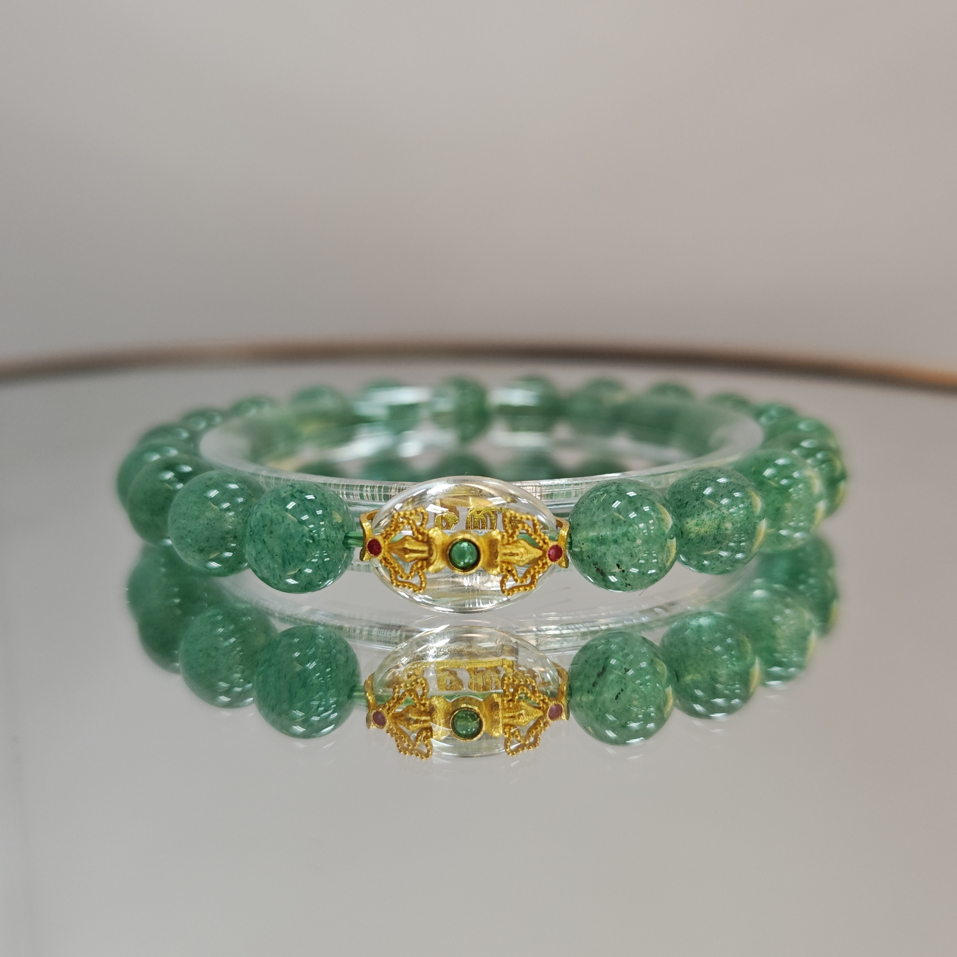 天然绿草莓晶手串蛋形白水晶银镶配珠精致独特时尚高雅