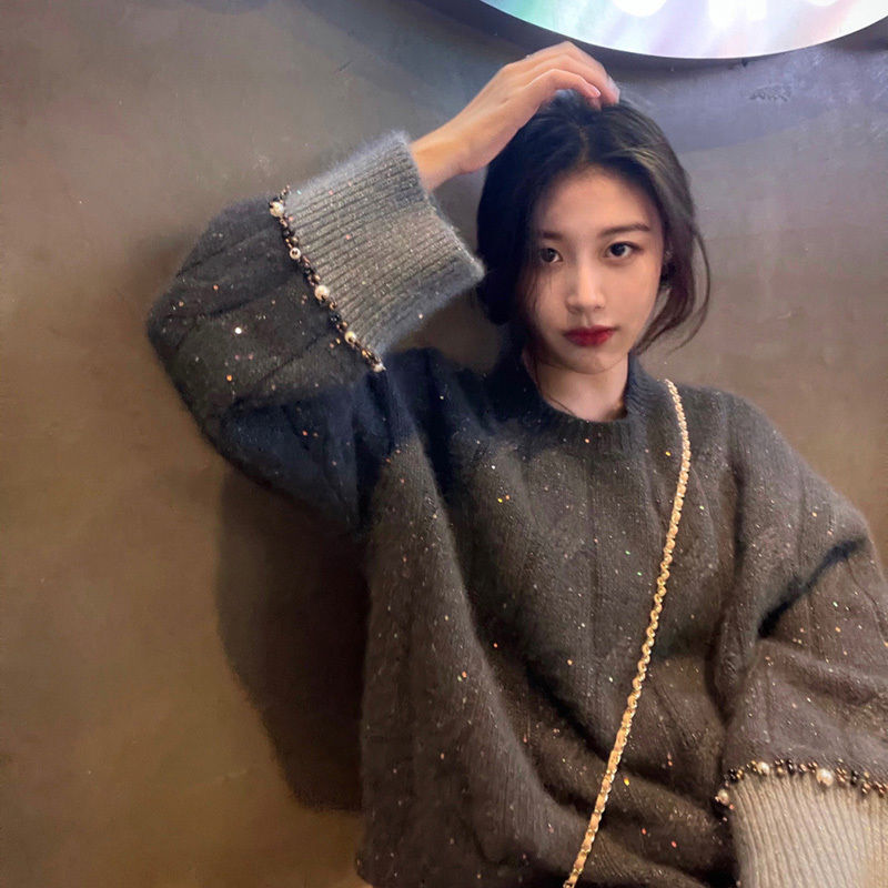 2023年新款高级感复古日系慵懒风重工浣熊绒毛衣女秋冬设计感小众