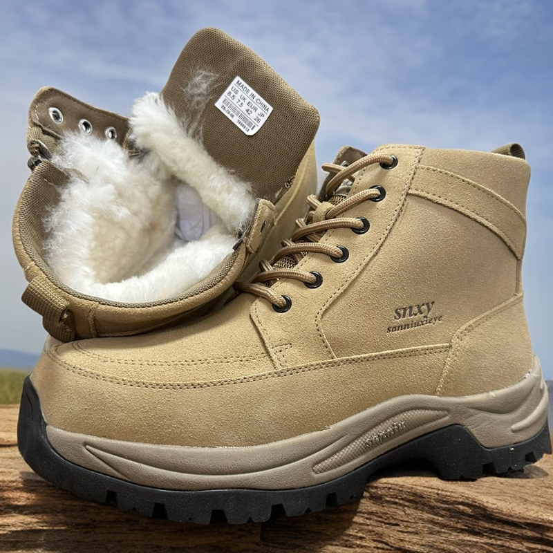 新款雪地靴高帮轻便防滑防寒耐磨男女同款冬季加绒户外保暖加厚