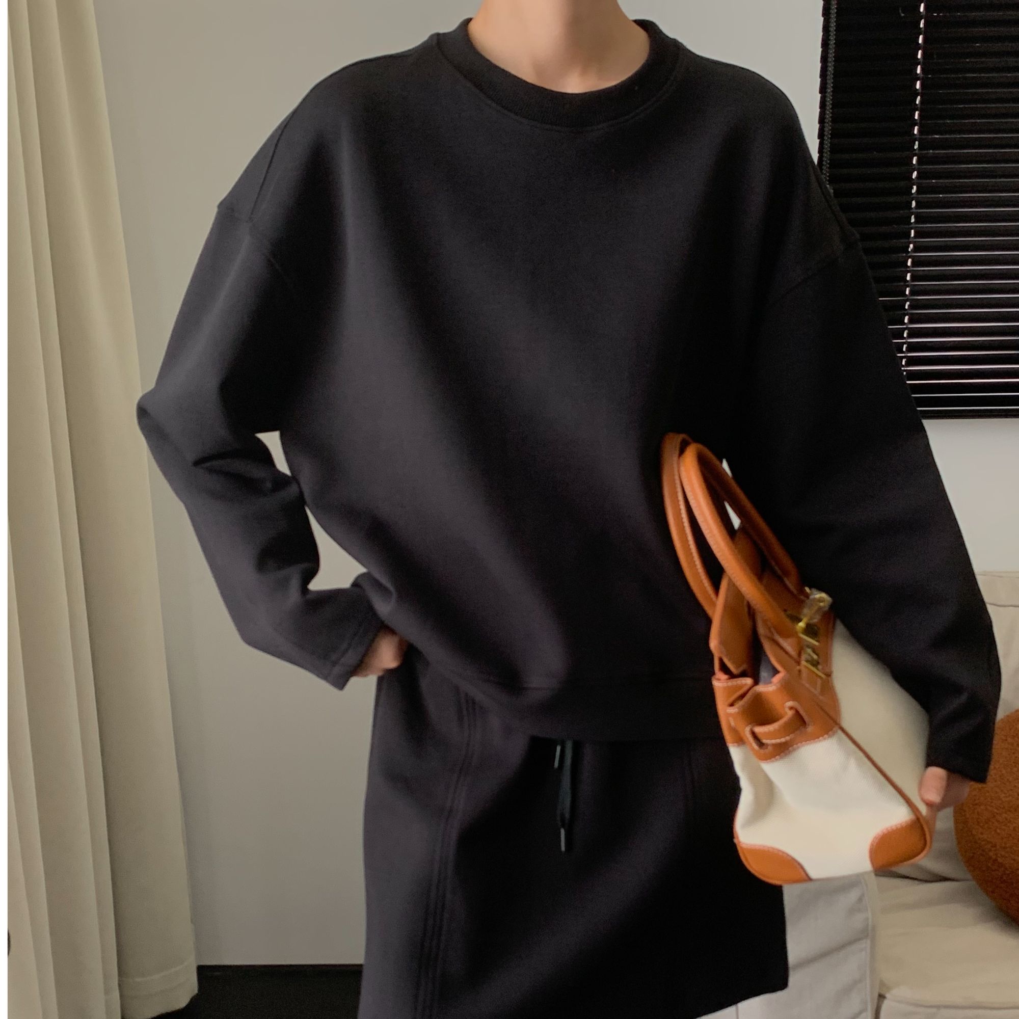 2024秋季新款果冻空气套装女宽松百搭休闲时尚长袖上衣+短裙套装T