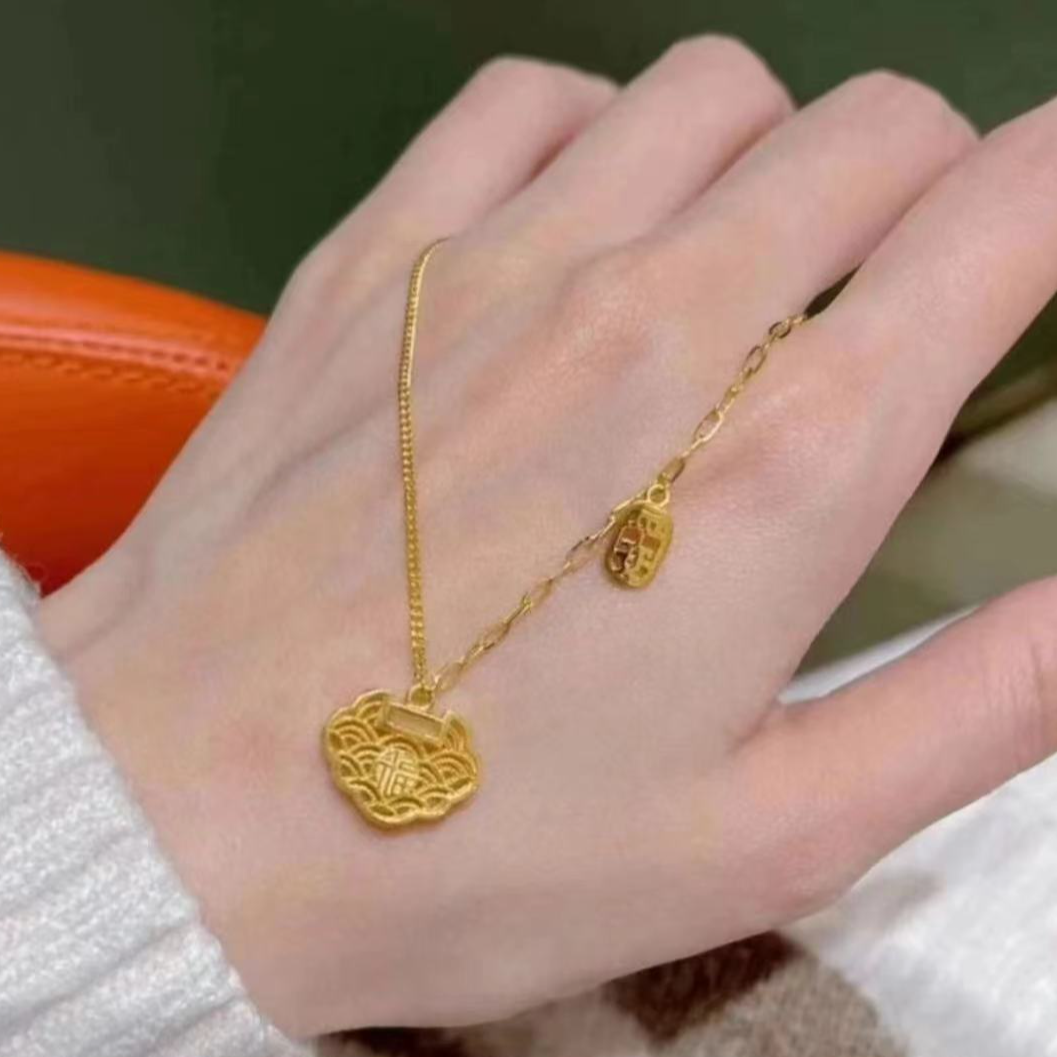 钛钢项链 祥云平安锁项链 