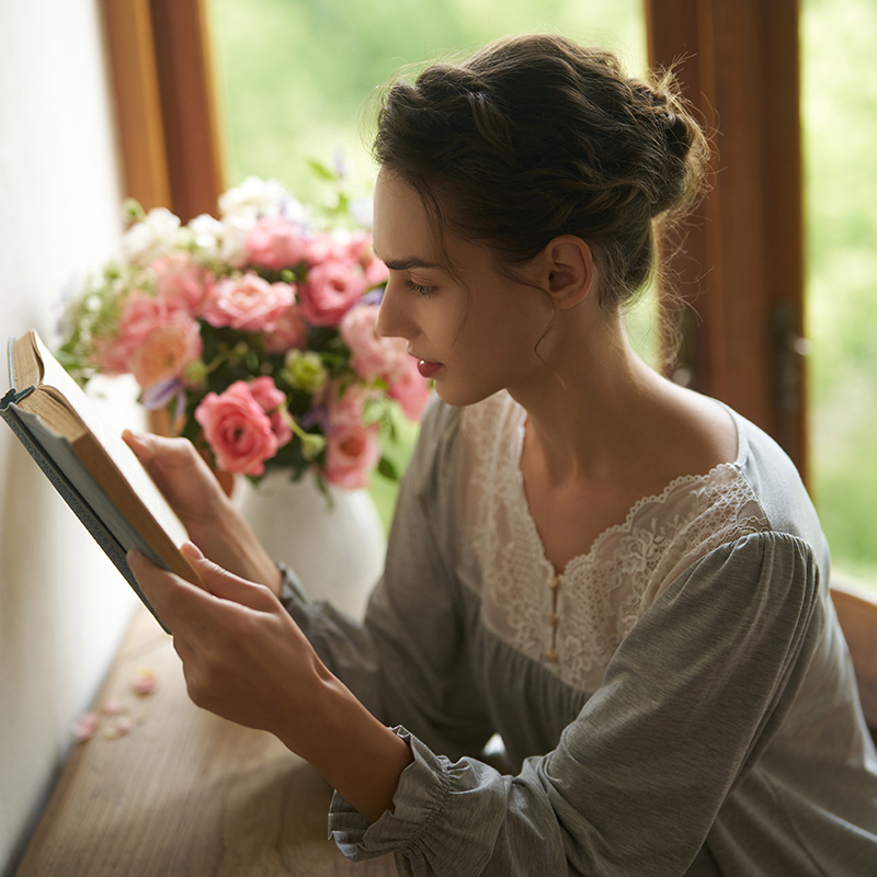 CA BRIDA【水晶玫瑰】秋冬蕾丝气质长袖简约法式复古森系长款睡裙