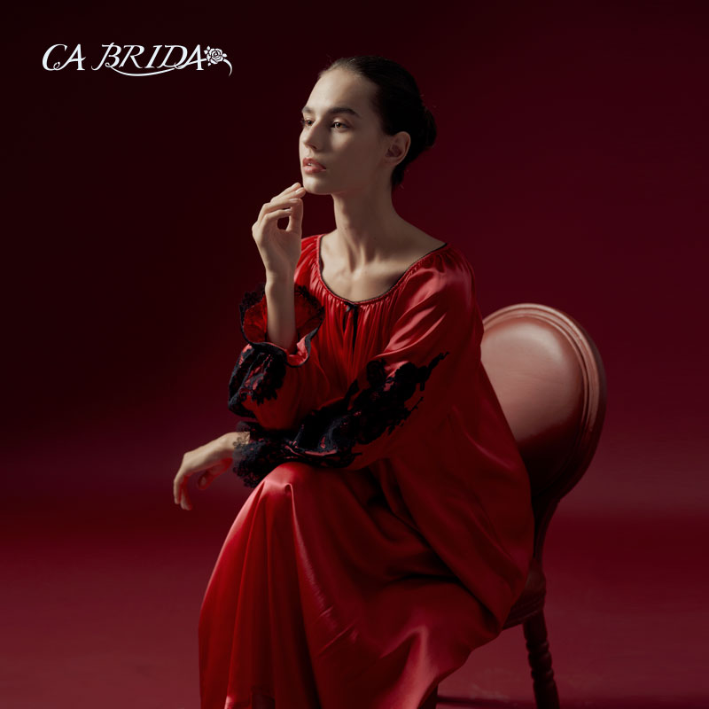 CA BRIDA【红色 情缘】法式尤莱特宫廷性感长袖大码婚礼桑蚕丝睡裙
