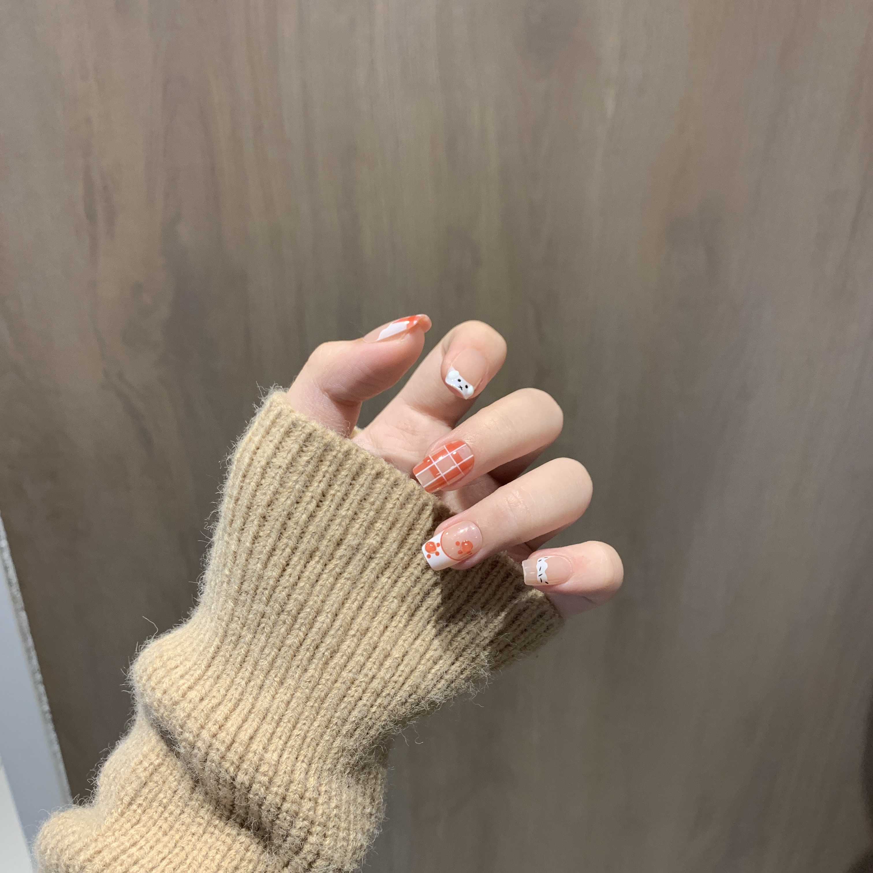 奶白小狗05#《小柒家》秋冬爆款半手工穿戴甲