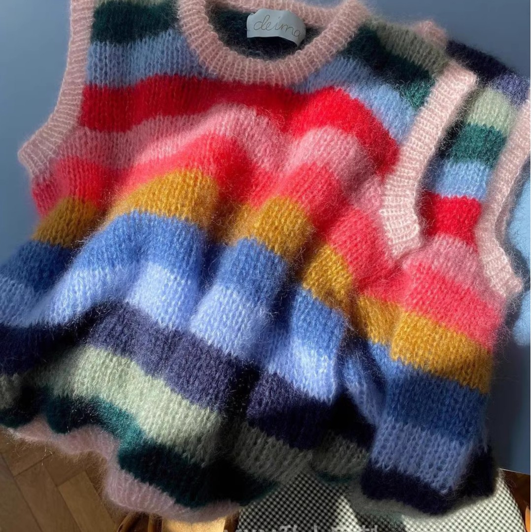 2023小清新甜美可爱条纹图案短款圆领针织马甲纯手工编织马甲秋装