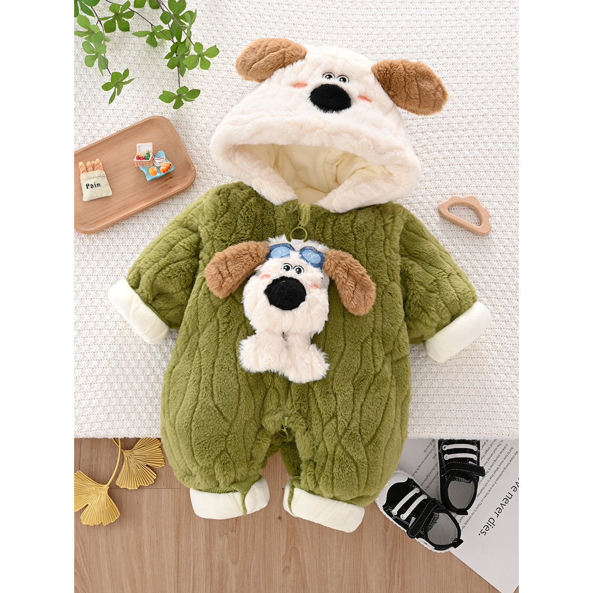 婴儿衣服外套冬装哈衣加绒夹棉保暖宝宝外出连体衣毛毛衣超萌可爱