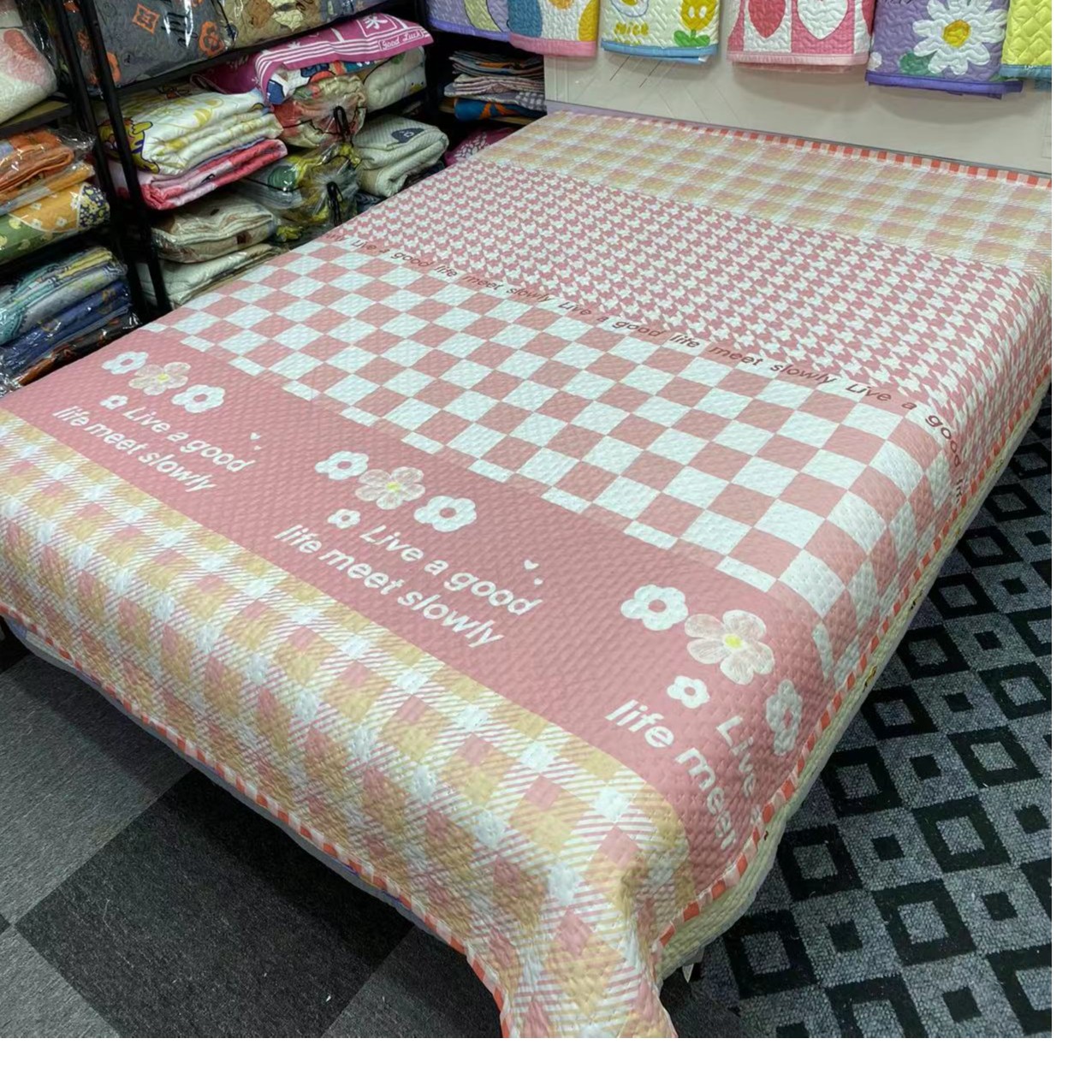 四季床盖微瑕 柔软透气 不划床 可铺可盖
