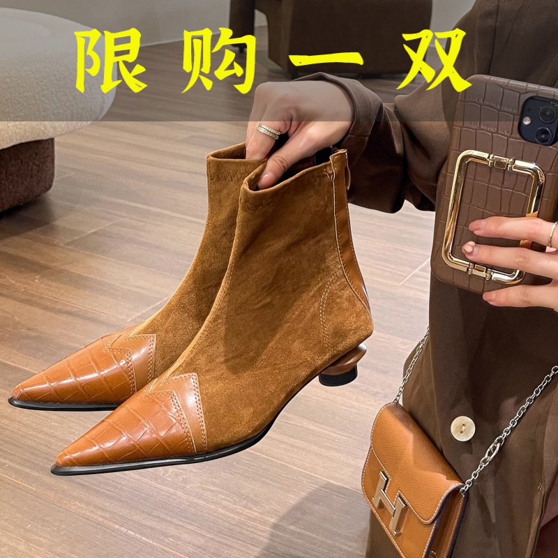 百丽纯爱复古气质拼接尖头靴子女秋季后拉链粗跟小猫跟弹力瘦瘦