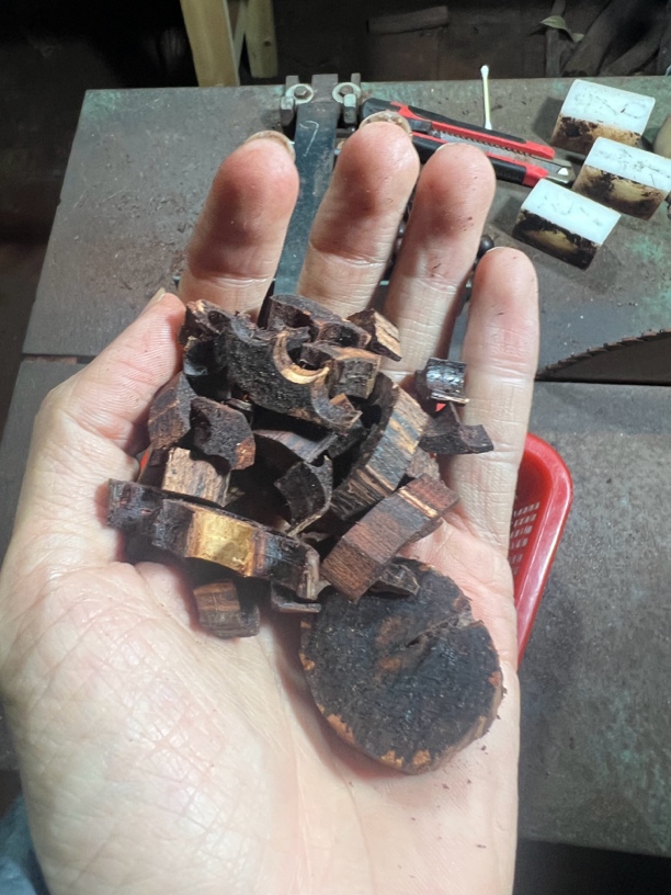 奇楠碎料（以实物为准）