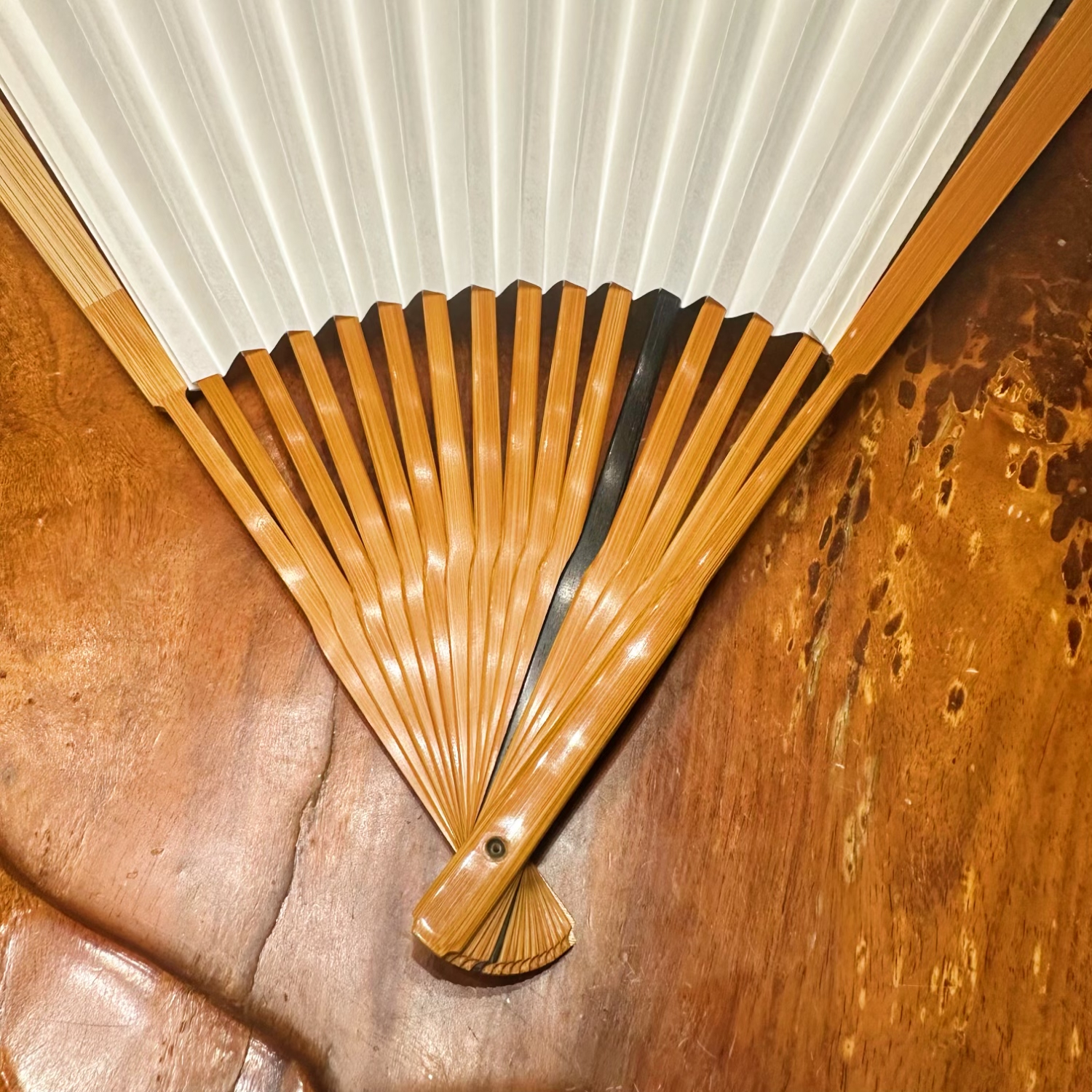 张仕鹏手制 95寸老玉竹小骨跳色（乌木） 折扇 默认不粘扇面