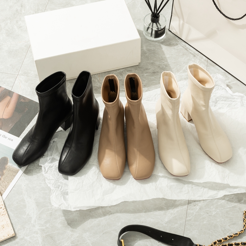 柒步森林高跟韩范瘦瘦靴马丁靴子女鞋秋冬季2025新款白色短靴气质