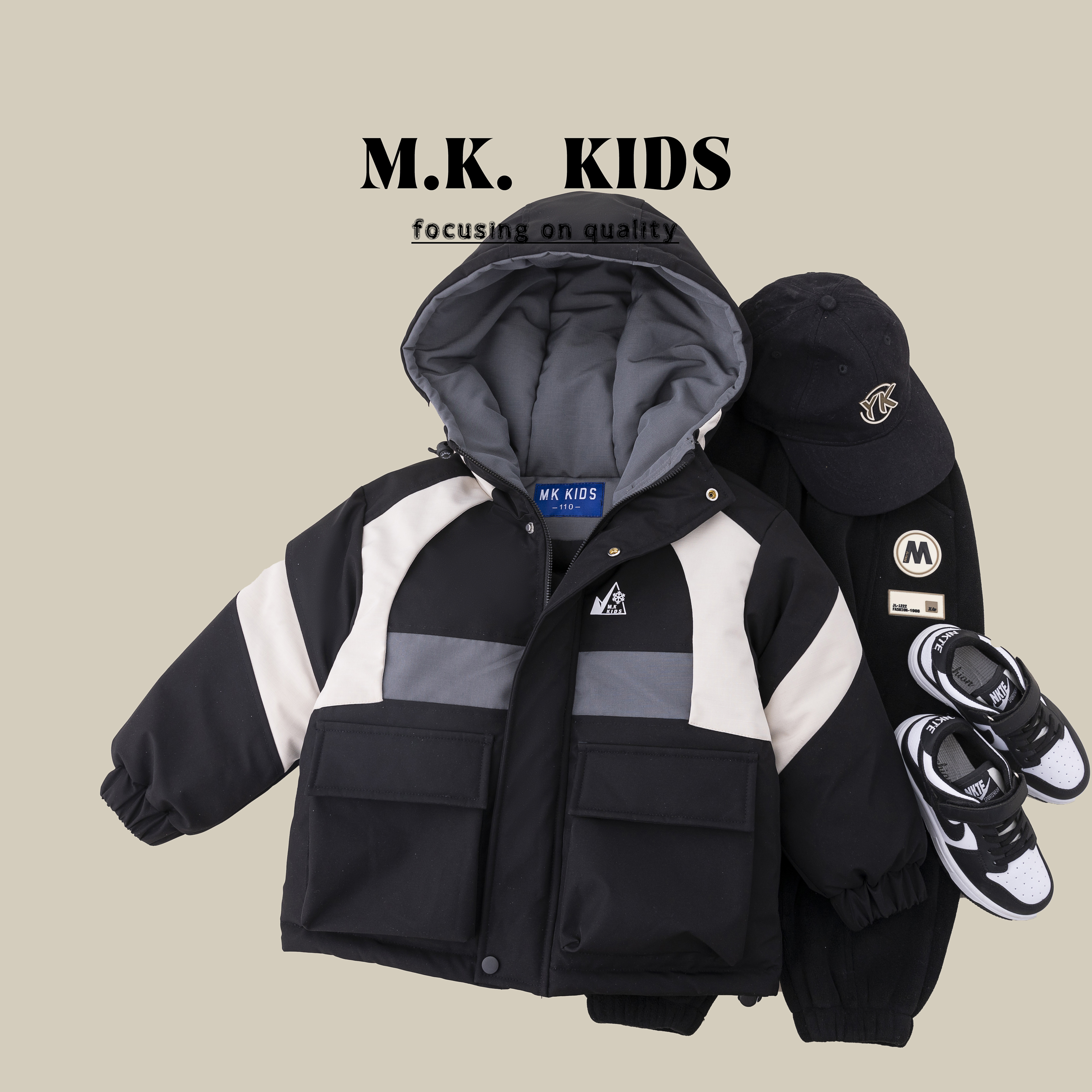 MK品牌现货【风度翩翩】儿童冬款加厚棉服冲锋外套经典色DG70208
