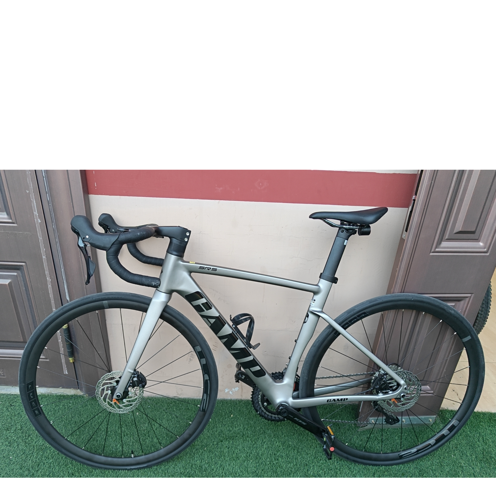 弯把公路自行车，灰色49码