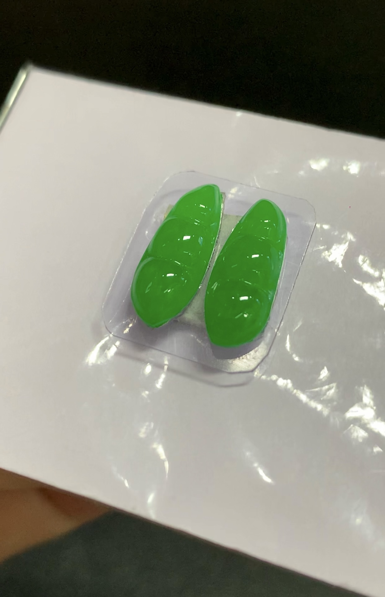 天然a货缅甸翡翠 高品质底价出豆子 可做耳环 大气款戒指 吊坠等