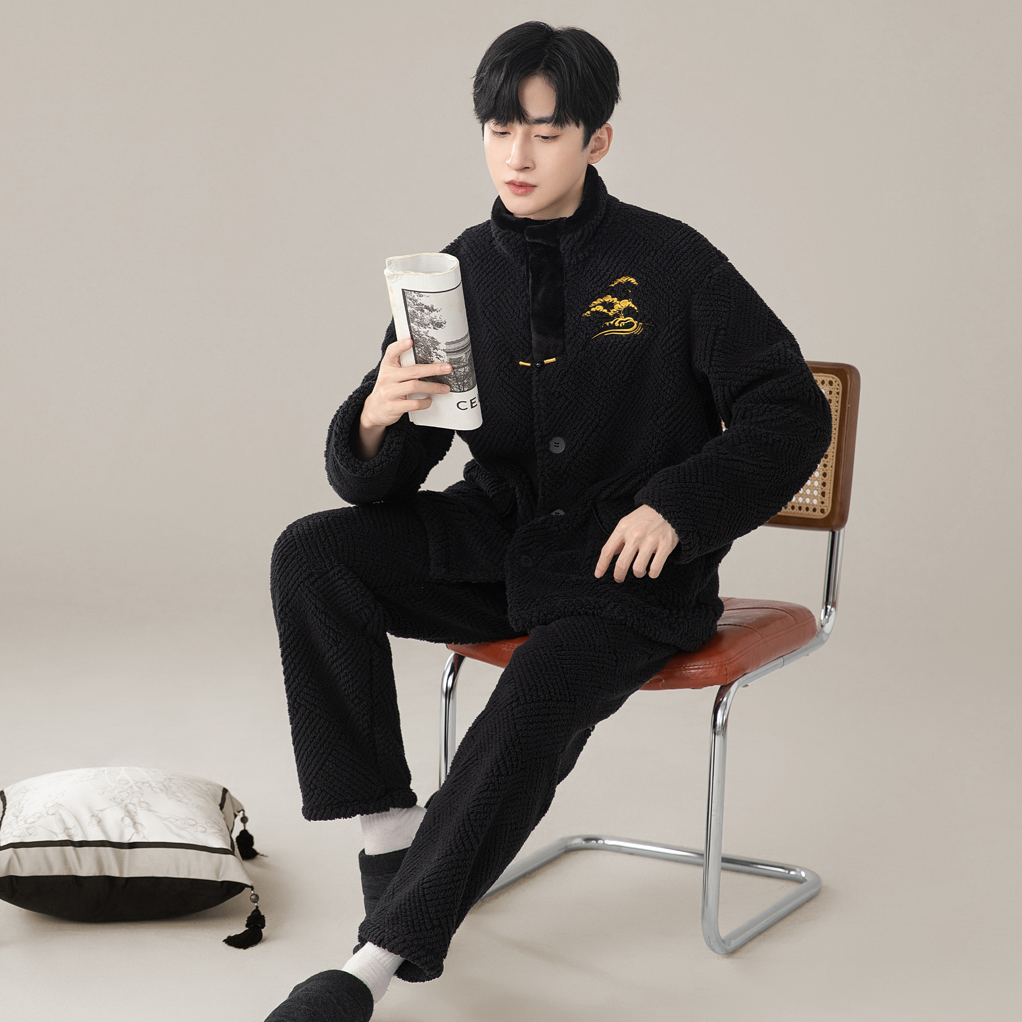 松子壳新中式睡衣男士秋冬季加绒加厚珊瑚绒2025年新款套装家居服