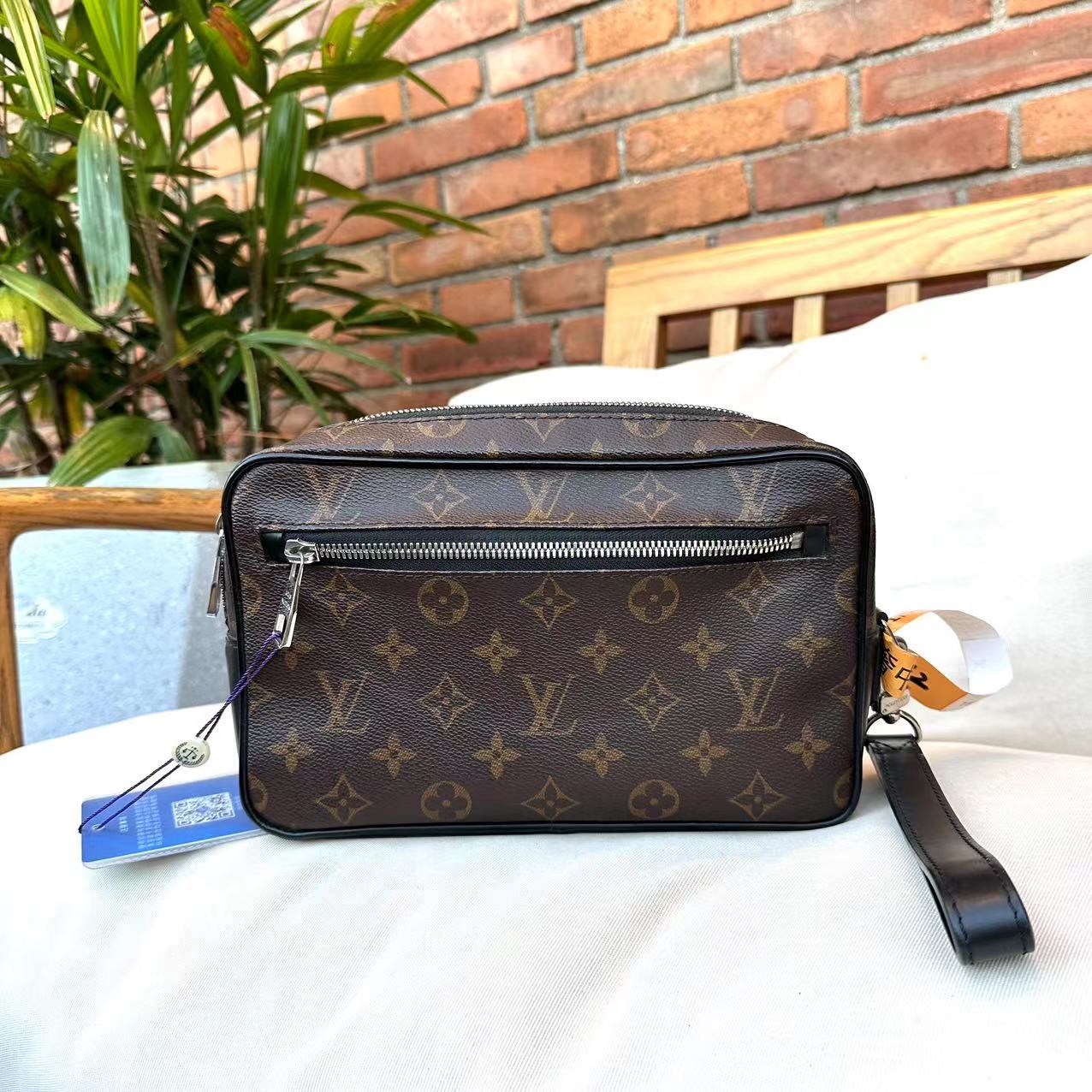 95新 LouisVuitton/路易威登 lv棕老花手拿包