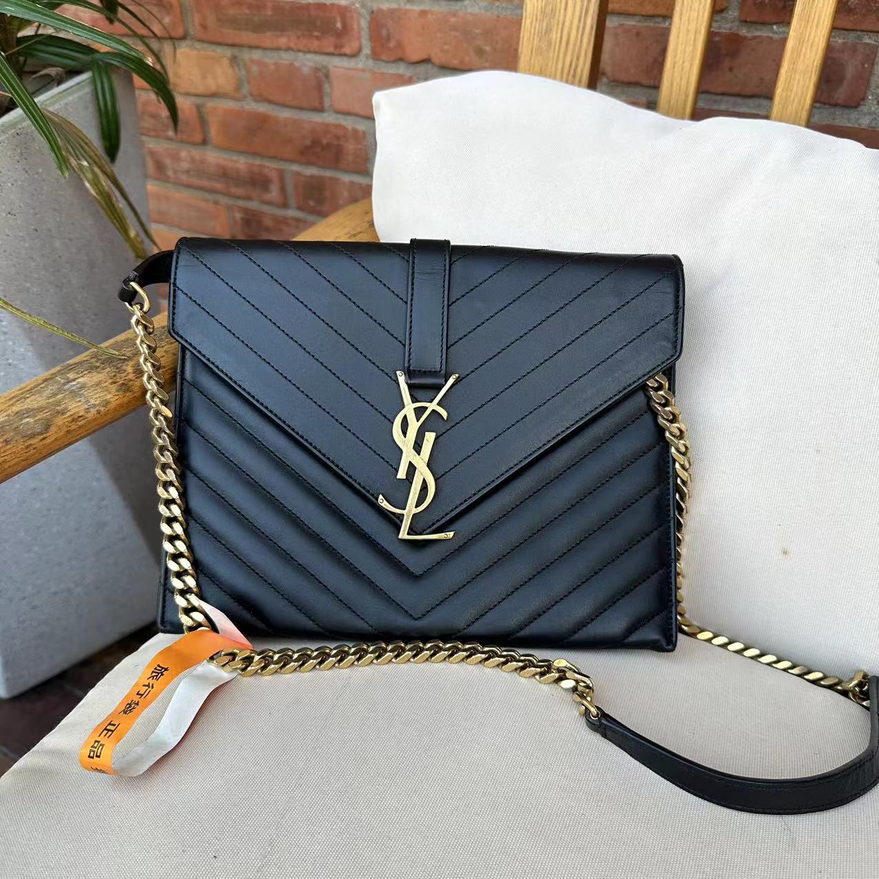 95新 YSL/圣罗兰 圣罗兰金扣黑色信封单肩包