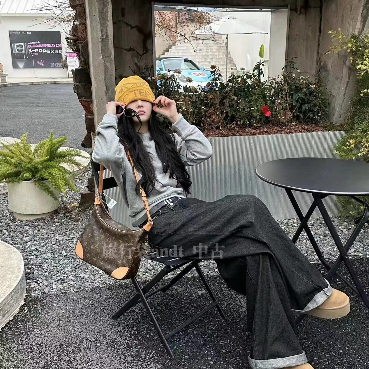 95新 LouisVuitton/路易威登 中古LV牛角包单肩斜挎包