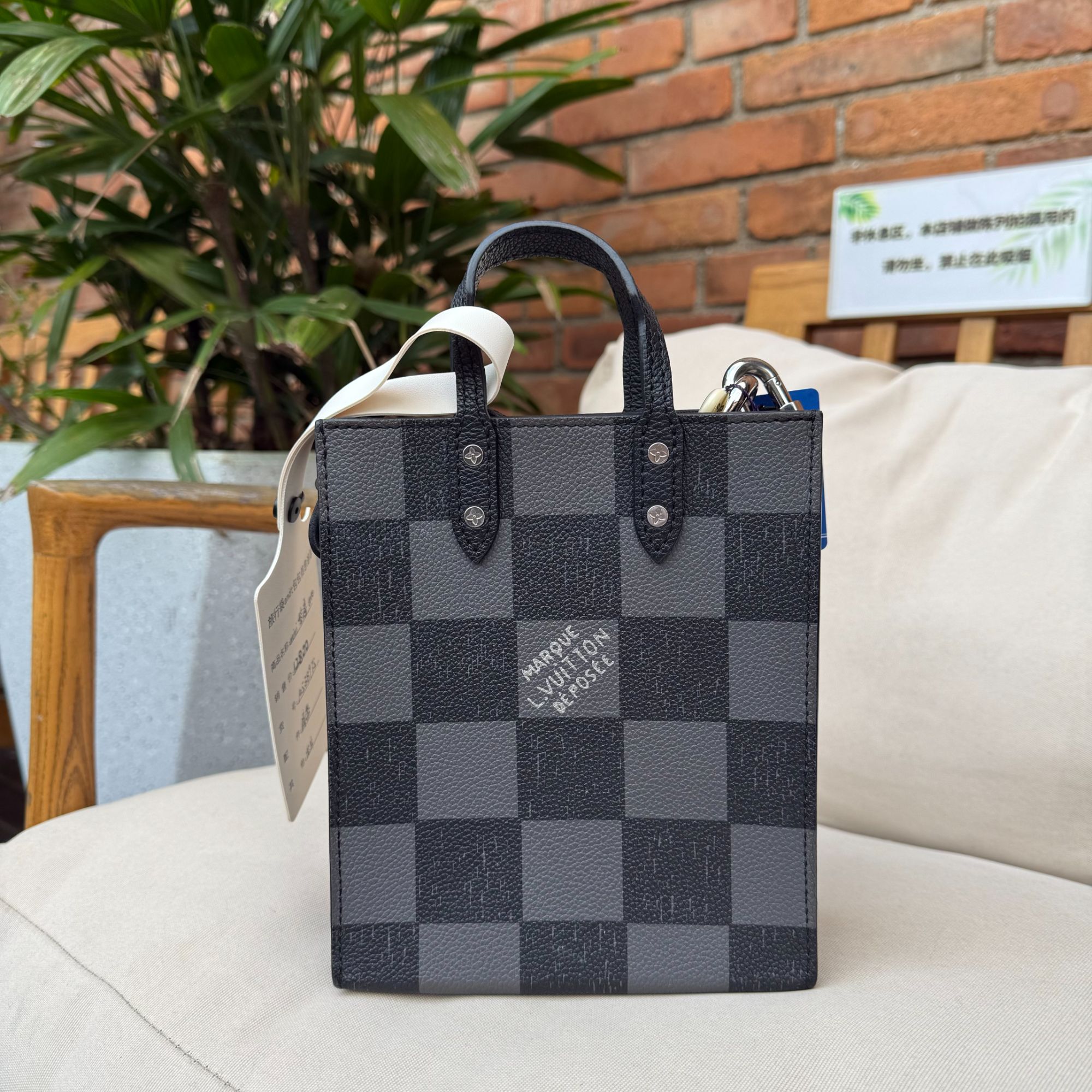 95新 LouisVuitton/路易威登 Sac Plat xs 琴谱 tote 黑棋盘格 