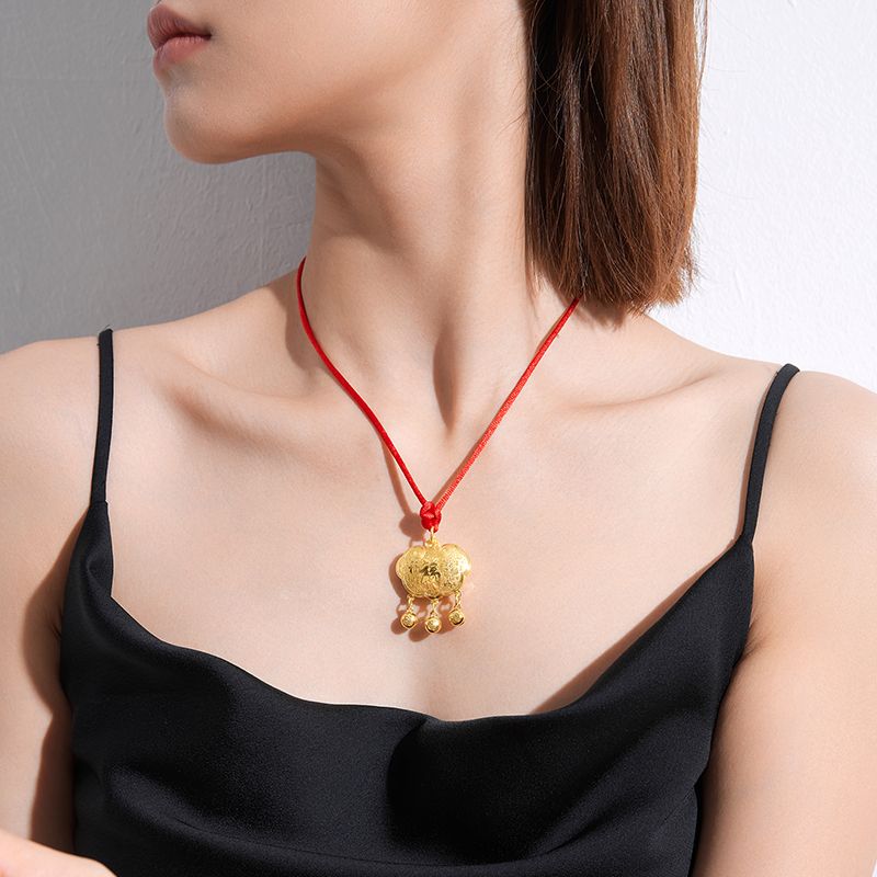 铜合金吊坠 金色福字锁包宝宝锁古法红绳平安锁项链女轻奢高级感