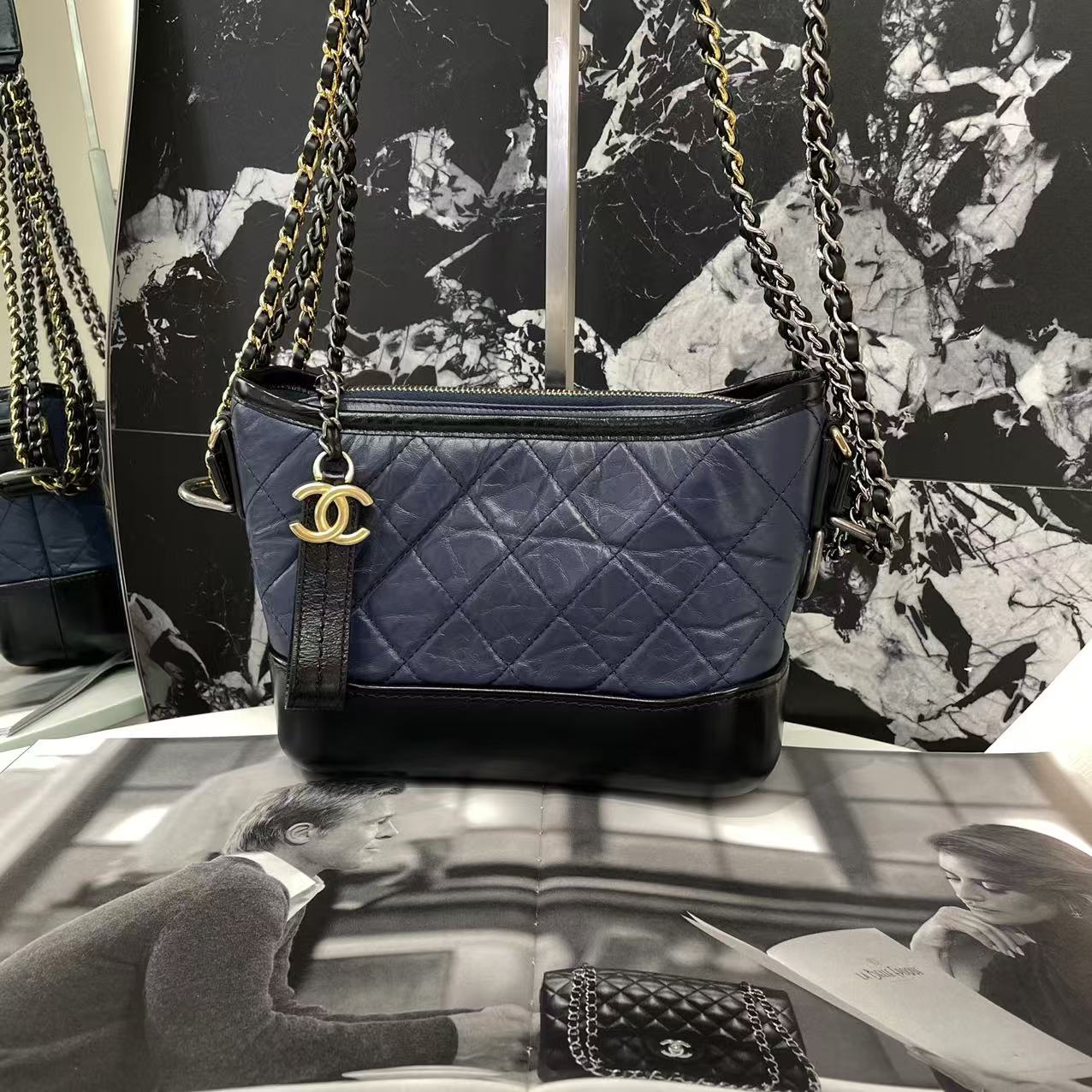 99新 Chanel/香奈儿 29开保卡 蓝黑拼色流浪小号 斜挎包