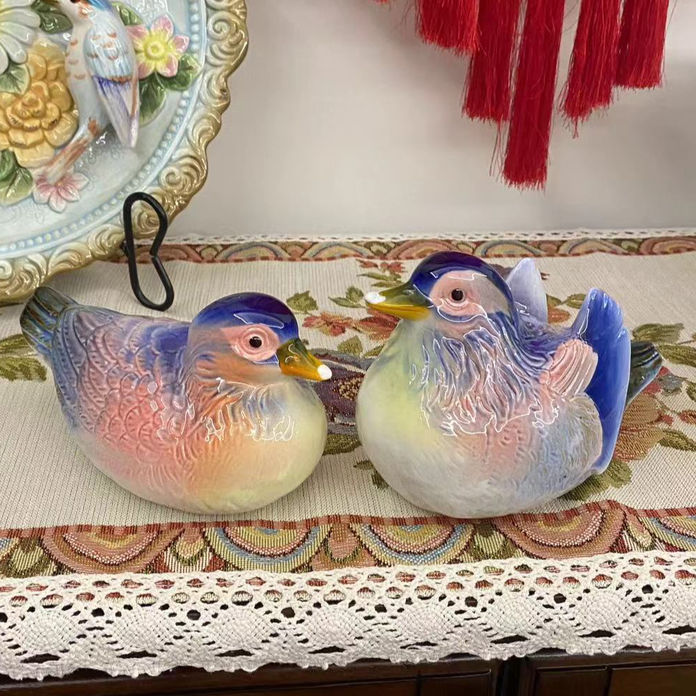 鸳鸯陶瓷婚庆礼品永结同心百年好合家居婚房装饰摆件送礼中式手工