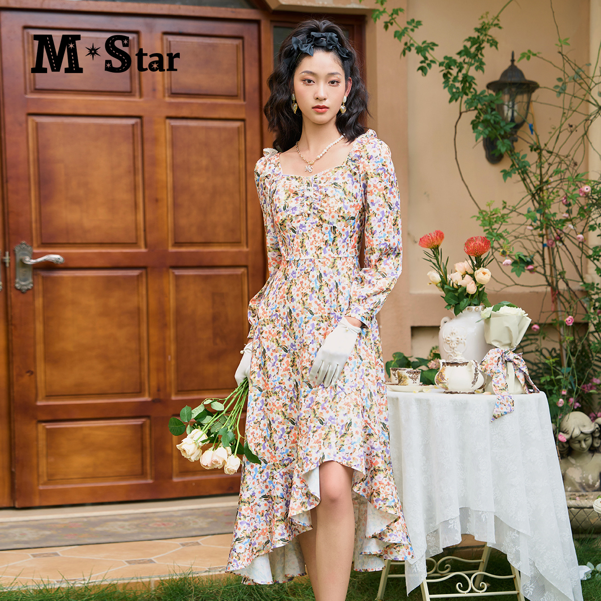 【小余专属】M-Star方领小碎花连衣裙SEEL112546