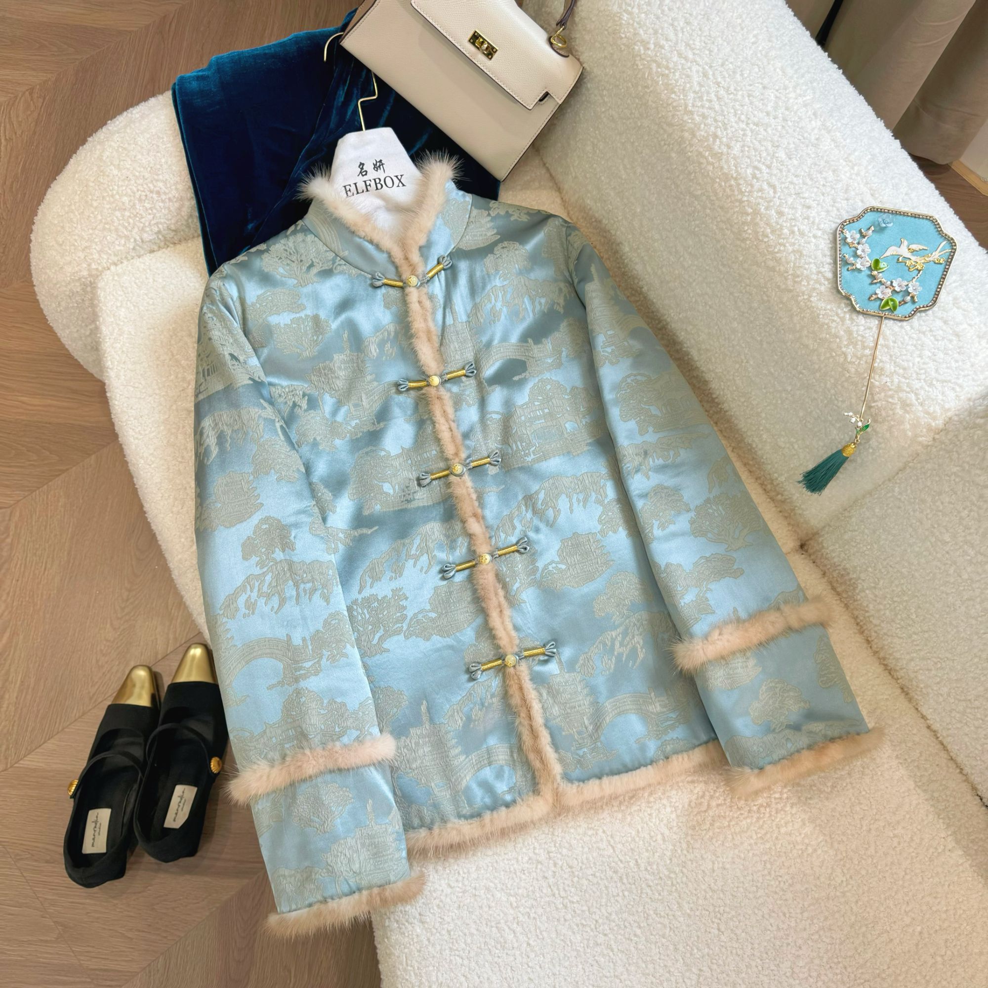 鑫鑫推荐《青岚》2025冬季新款百搭气质时尚中式外套3057